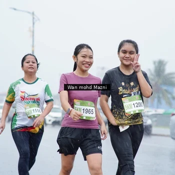 Runner Photo 7667834
