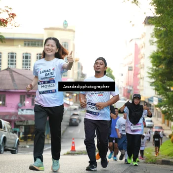 Runner Photo 7667836