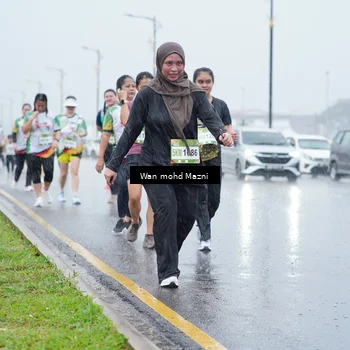 Runner Photo 7667838