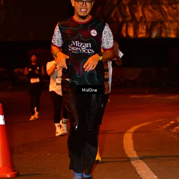 Runner Photo 7667841