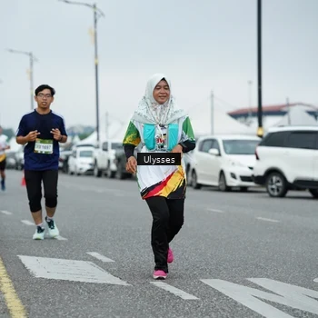 Runner Photo 7667864