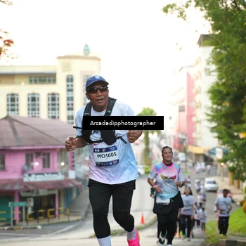 Runner Photo 7667866