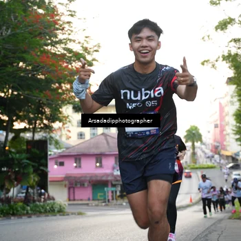 Runner Photo 7667884