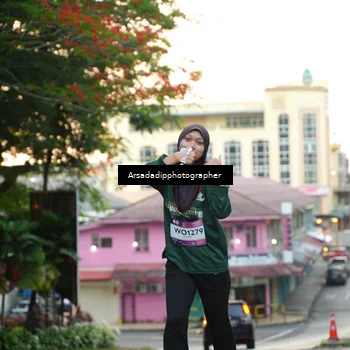 Runner Photo 7667893