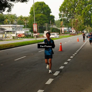 Runner Photo 7667903