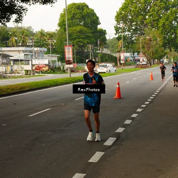 Runner Photo 7667920