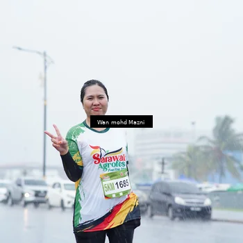 Runner Photo 7667925