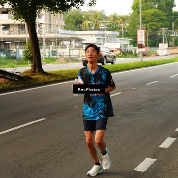 Runner Photo 7667942
