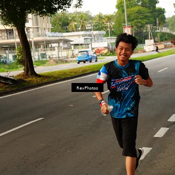 Runner Photo 7667944