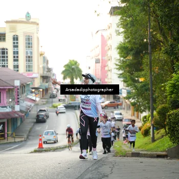 Runner Photo 7667951