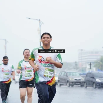 Runner Photo 7667987