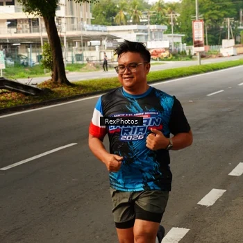 Runner Photo 7668004