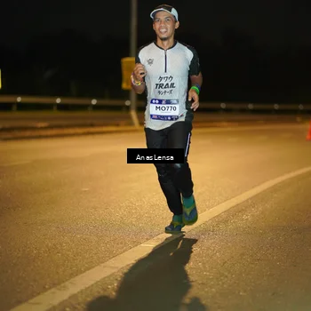 Runner Photo 7668039