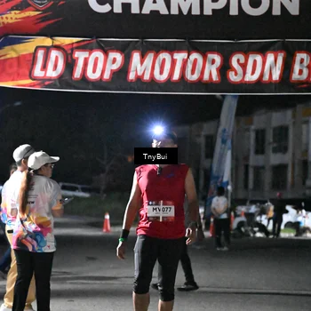Runner Photo 7668063