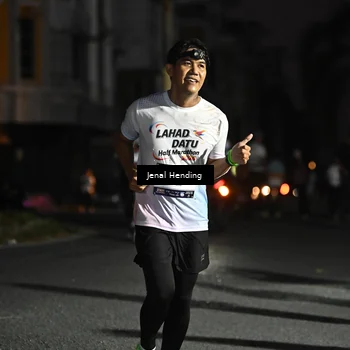 Runner Photo 7668068