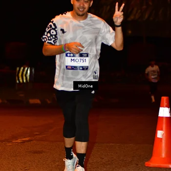 Runner Photo 7668076