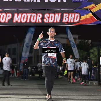 Runner Photo 7668080
