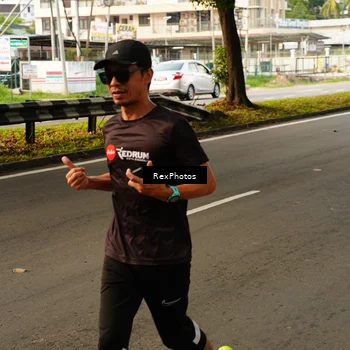 Runner Photo 7668082