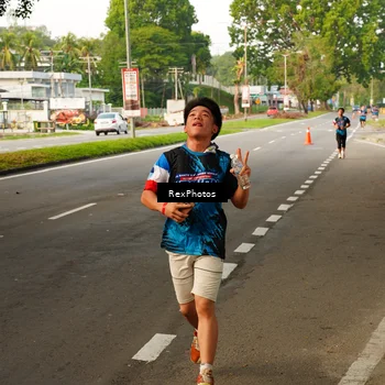 Runner Photo 7668089