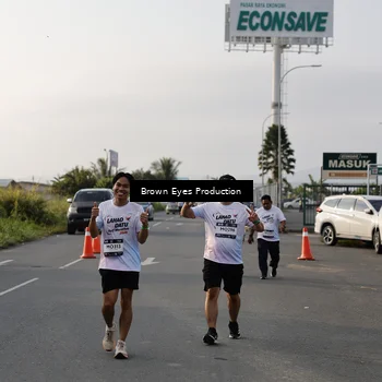 Runner Photo 7668097