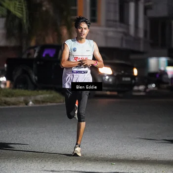 Runner Photo 7668106
