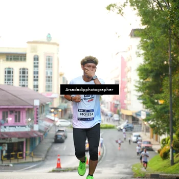 Runner Photo 7668116