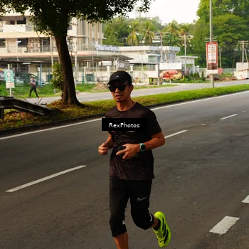 Runner Photo 7668119