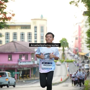 Runner Photo 7668121
