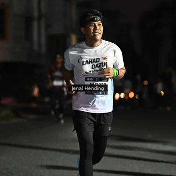Runner Photo 7668123