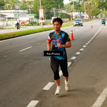Runner Photo 7668128