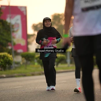 Runner Photo 7668136