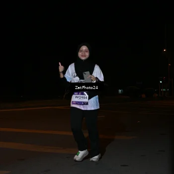 Runner Photo 7668137