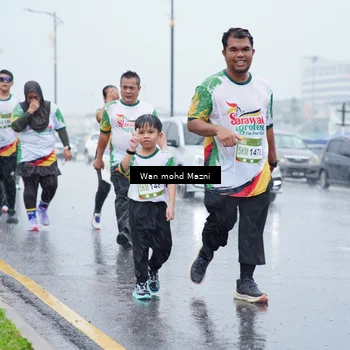 Runner Photo 7668138