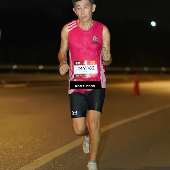 Runner Photo 7668153