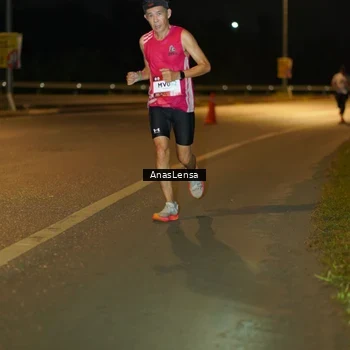 Runner Photo 7668158