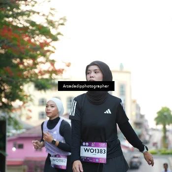 Runner Photo 7668159