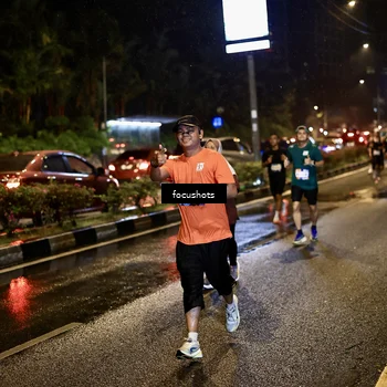 Runner Photo 7668182