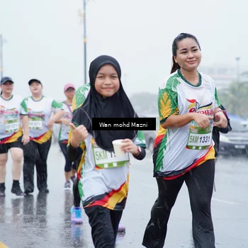 Runner Photo 7668245