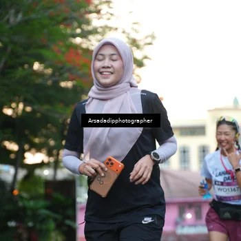 Runner Photo 7668275