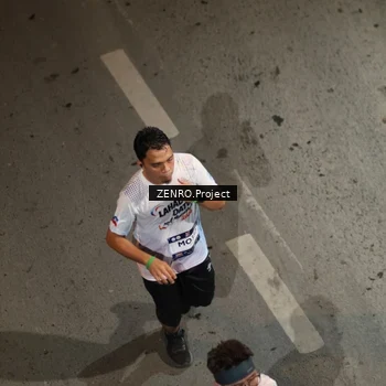 Runner Photo 7668282