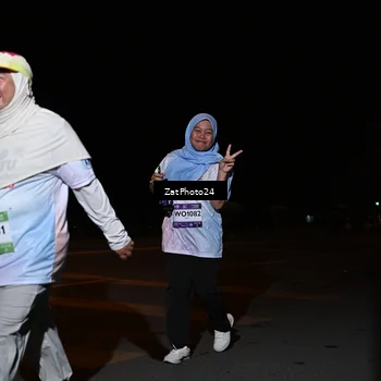 Runner Photo 7668286