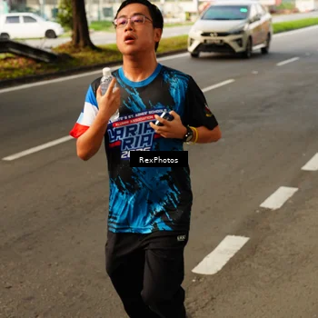 Runner Photo 7668295