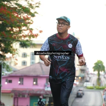 Runner Photo 7668297