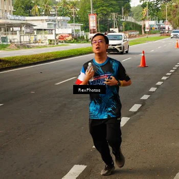 Runner Photo 7668302