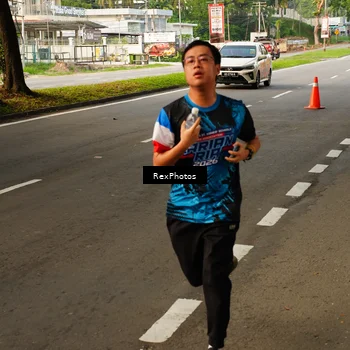 Runner Photo 7668304
