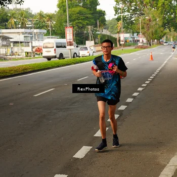 Runner Photo 7668308