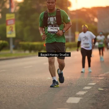 Runner Photo 7668312