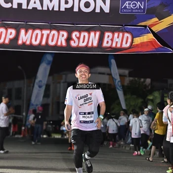 Runner Photo 7668314