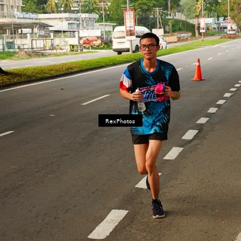 Runner Photo 7668342