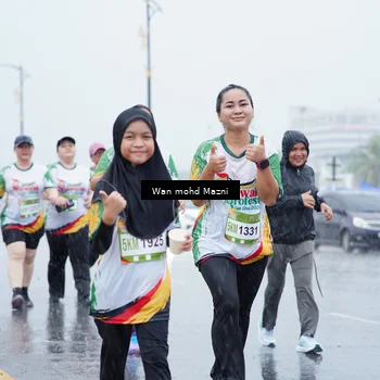 Runner Photo 7668349